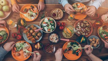 Съветът на Петър Дънов: 16 храни, които лекуват